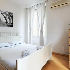 Primopiano - Copernico 49 Apartamento